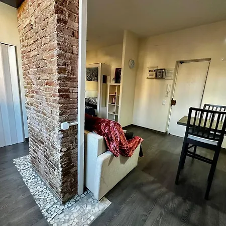 Nice Apartment Close To Park Guell1-2